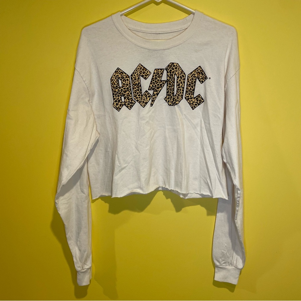 AC/DC Cropped Long Sleeve Shirt Size‎ M/L